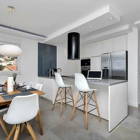 Lägenhet Penthouse Bella Vista *