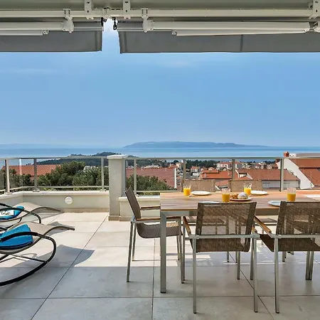 Lägenhet Penthouse Bella Vista