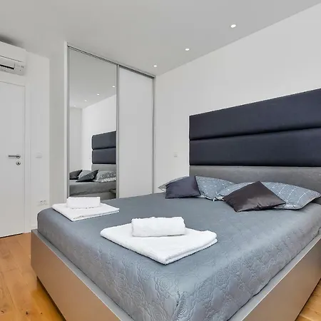 Lägenhet Penthouse Bella Vista Makarska