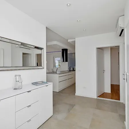 Penthouse Bella Vista Lägenhet