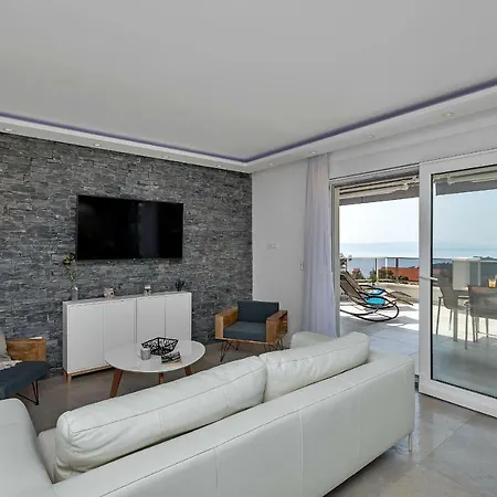 Penthouse Bella Vista Lägenhet